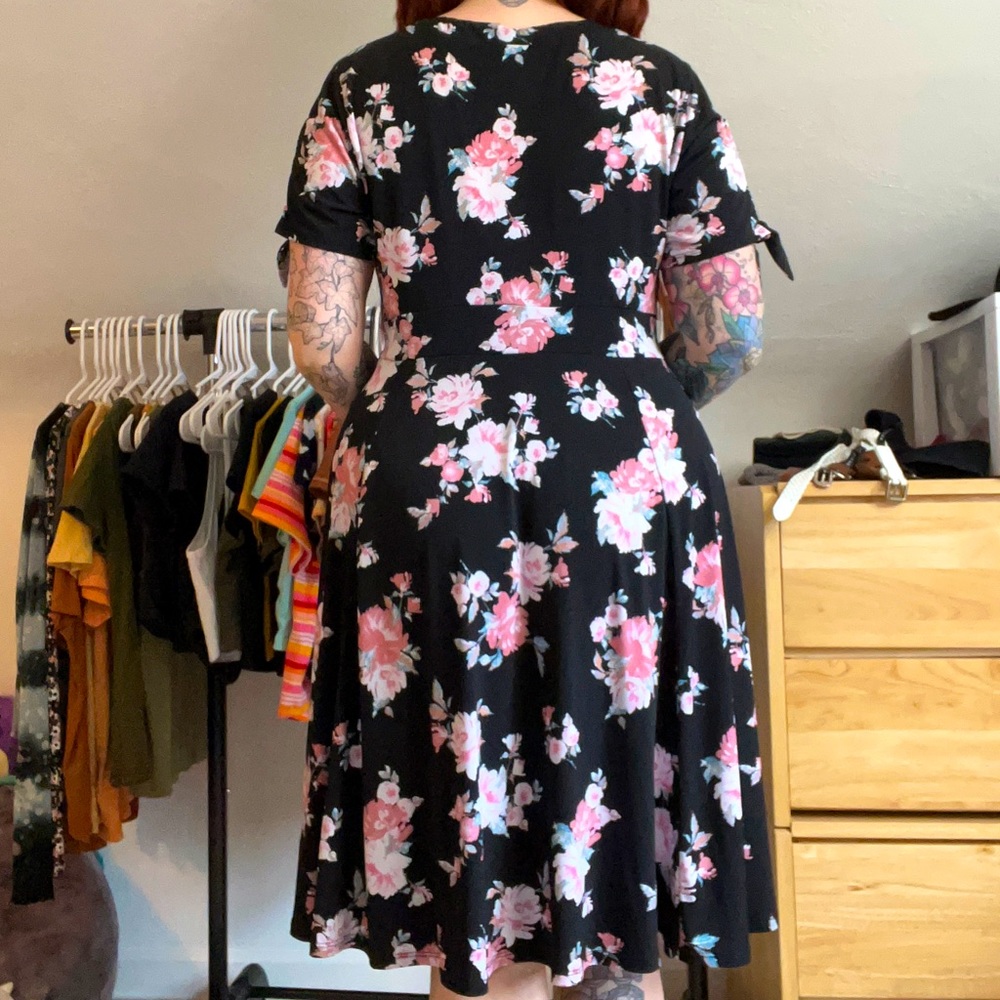 Torrid Floral Skater Dress - Picture 3 of 6